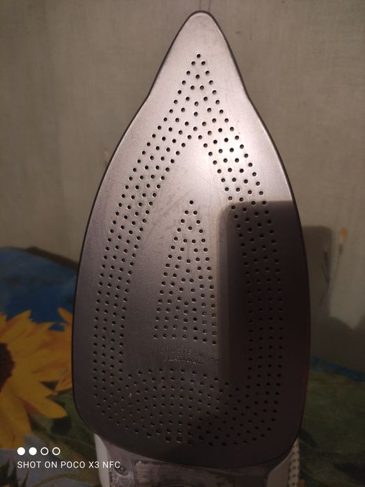 Утюг электрический Rowenta