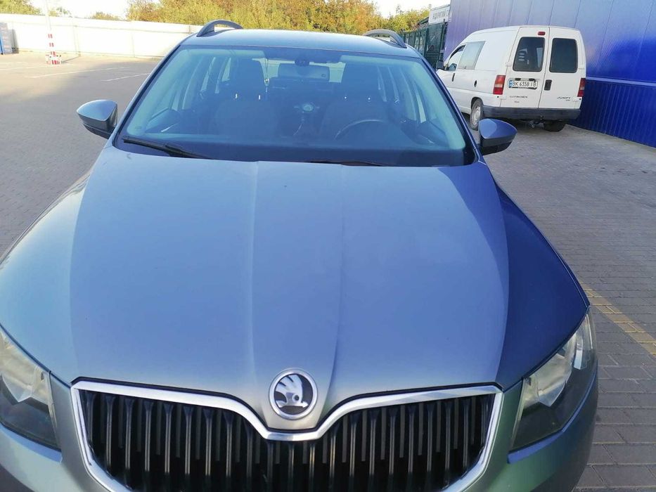 Шкода Октавия А7, можливо обмін на білший авто. Мін, бус