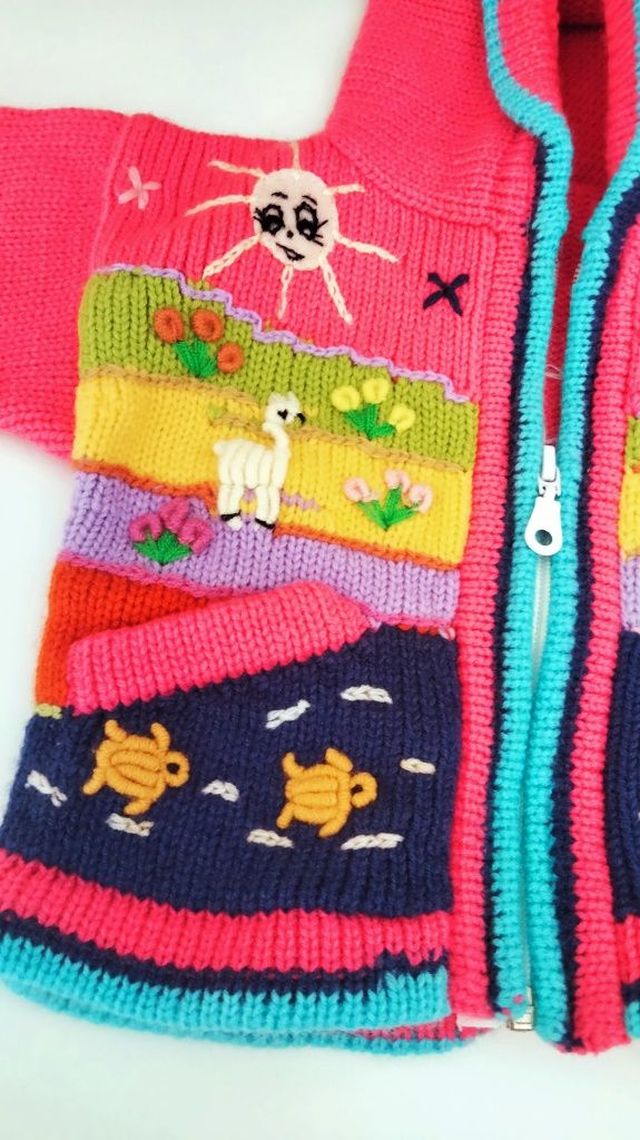 Sweterek handmade, szyty ręcznie, mięciutki, różowy, dziewczęcy, 68
