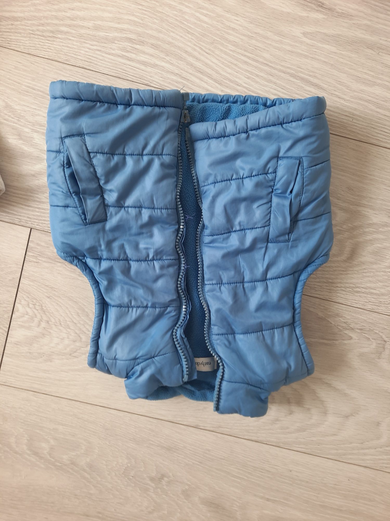 Kamizelka, bezrekawnik chlopieca rozm 80/86