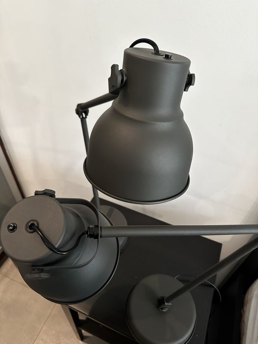 Lampki biurkowe z funkcją ładowania na usb ikea