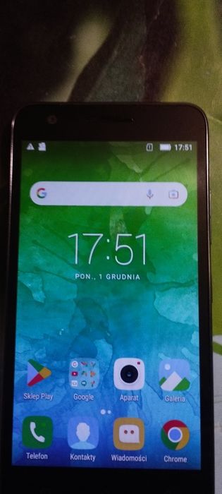 Sprzedam używany telefon.