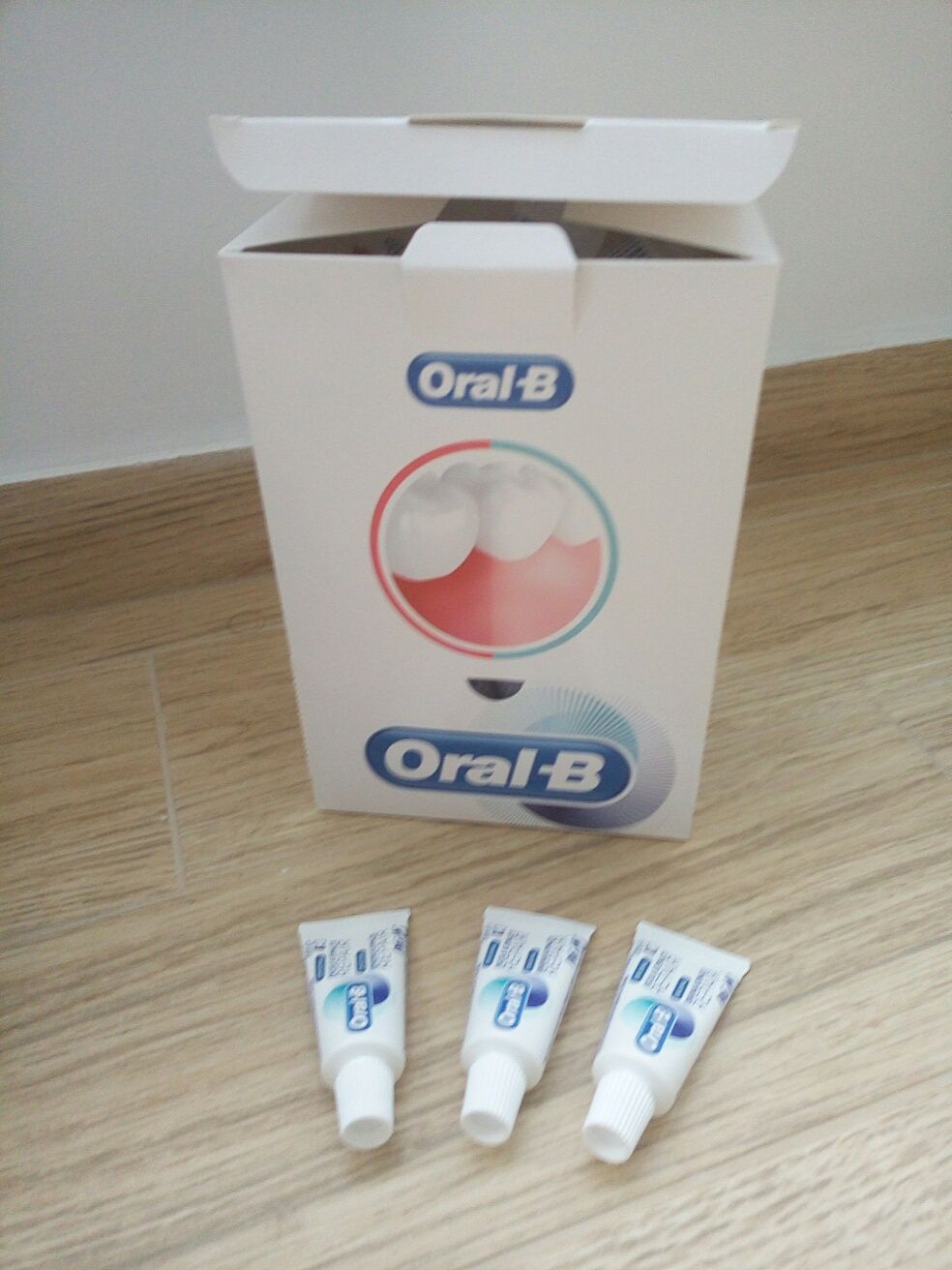 Pasta dentifrica oral b ORAL B, viagem, novas originais