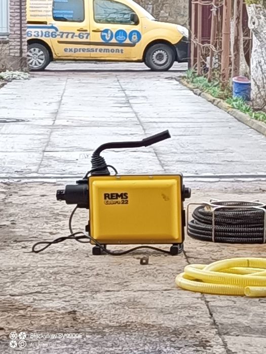 Прочистка каналізаціі. Чистка канализации. Викачка ям