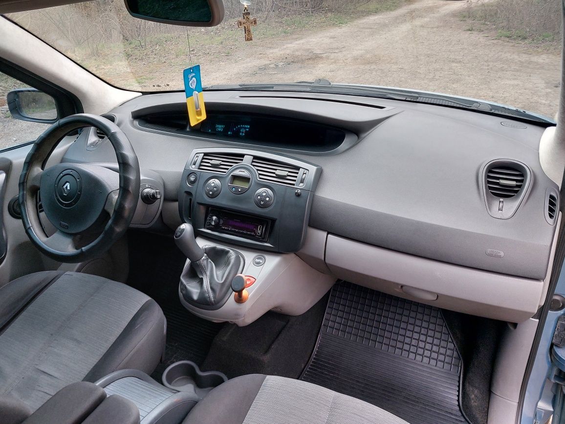 Renault Scenik 2