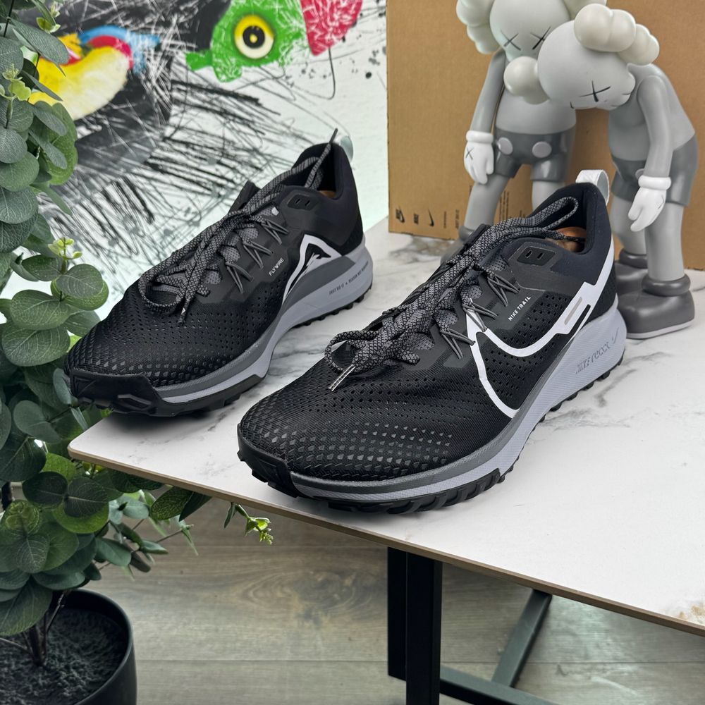 Нові кросівки Nike React Pegasus Trail 49.5 розмір 1637