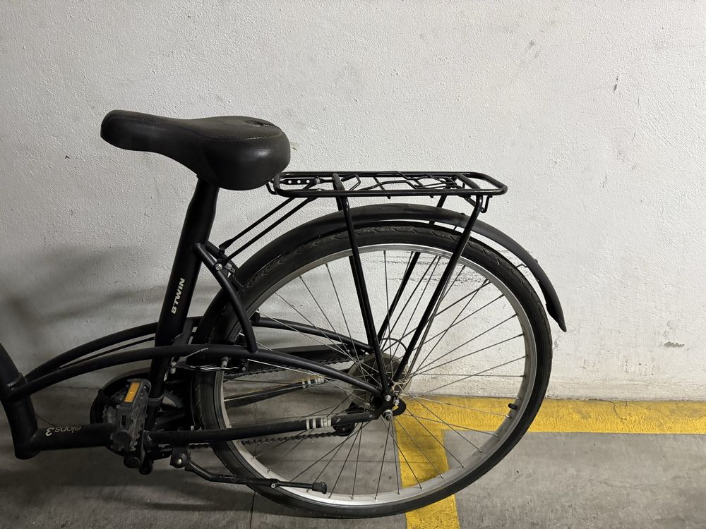 Bicicleta de senhora muito confortavel