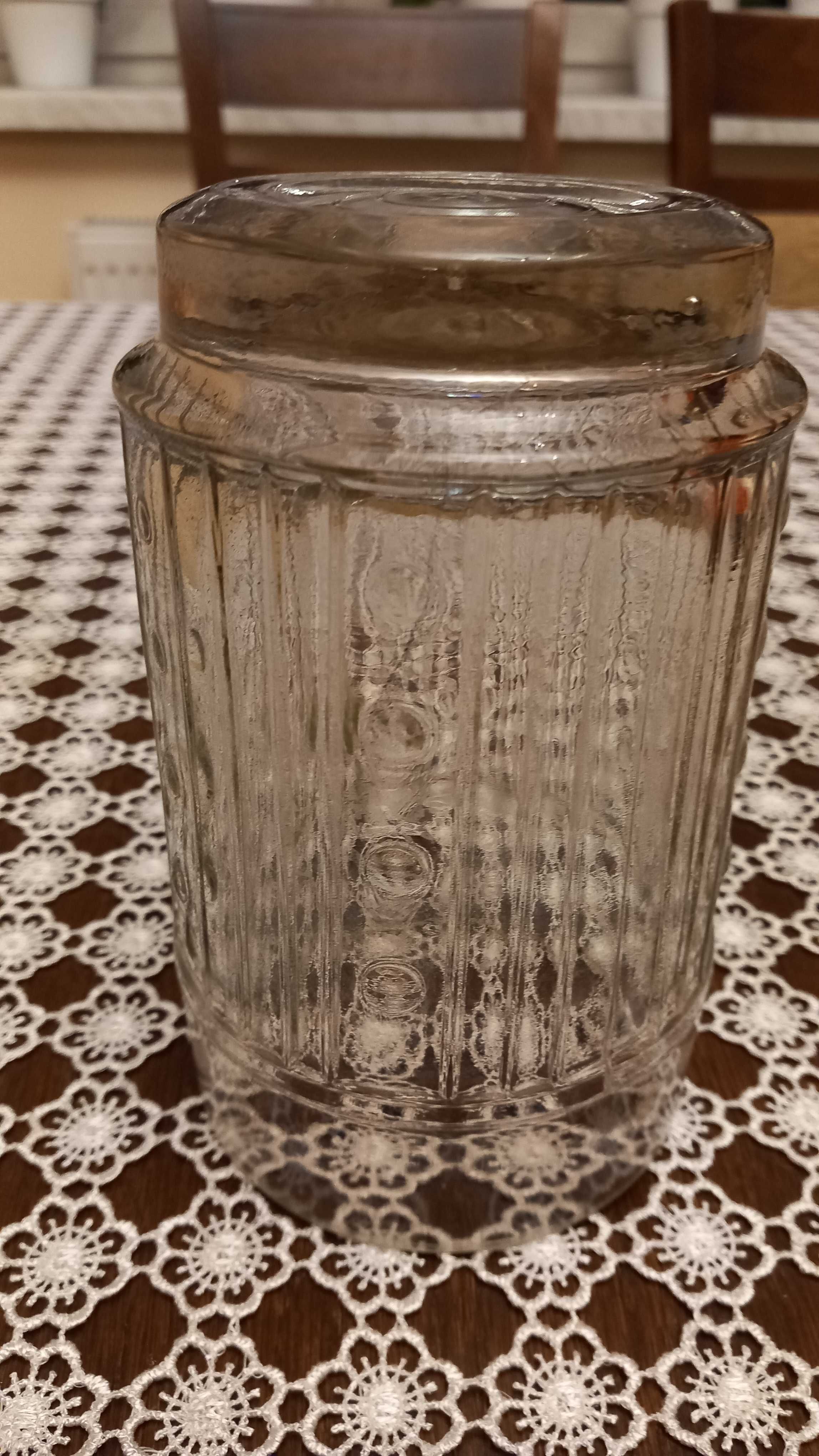 Sygnowany kufel 0,5 l kufel grube szkło różowe bez uszkodzeń