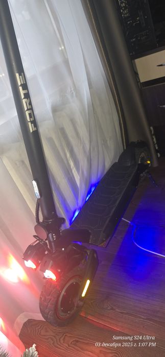 Продам электросамокат