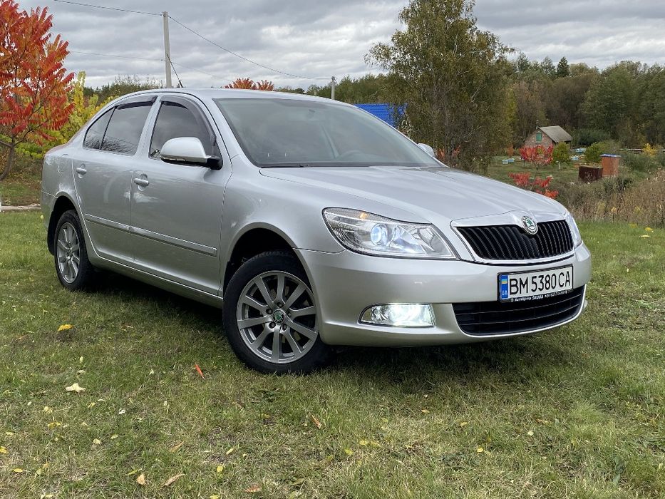 Офіційна Skoda Octavia 1.6 2010 рік