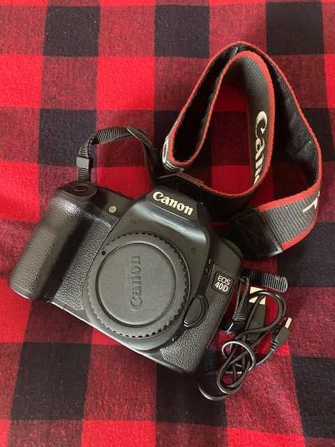 Canon EOS 40D com lente Ultrasonic