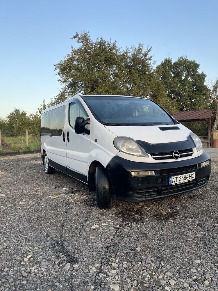Opel Vivaro 2004