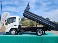 Toyota Dyna 3.0 d4d com bascula nova