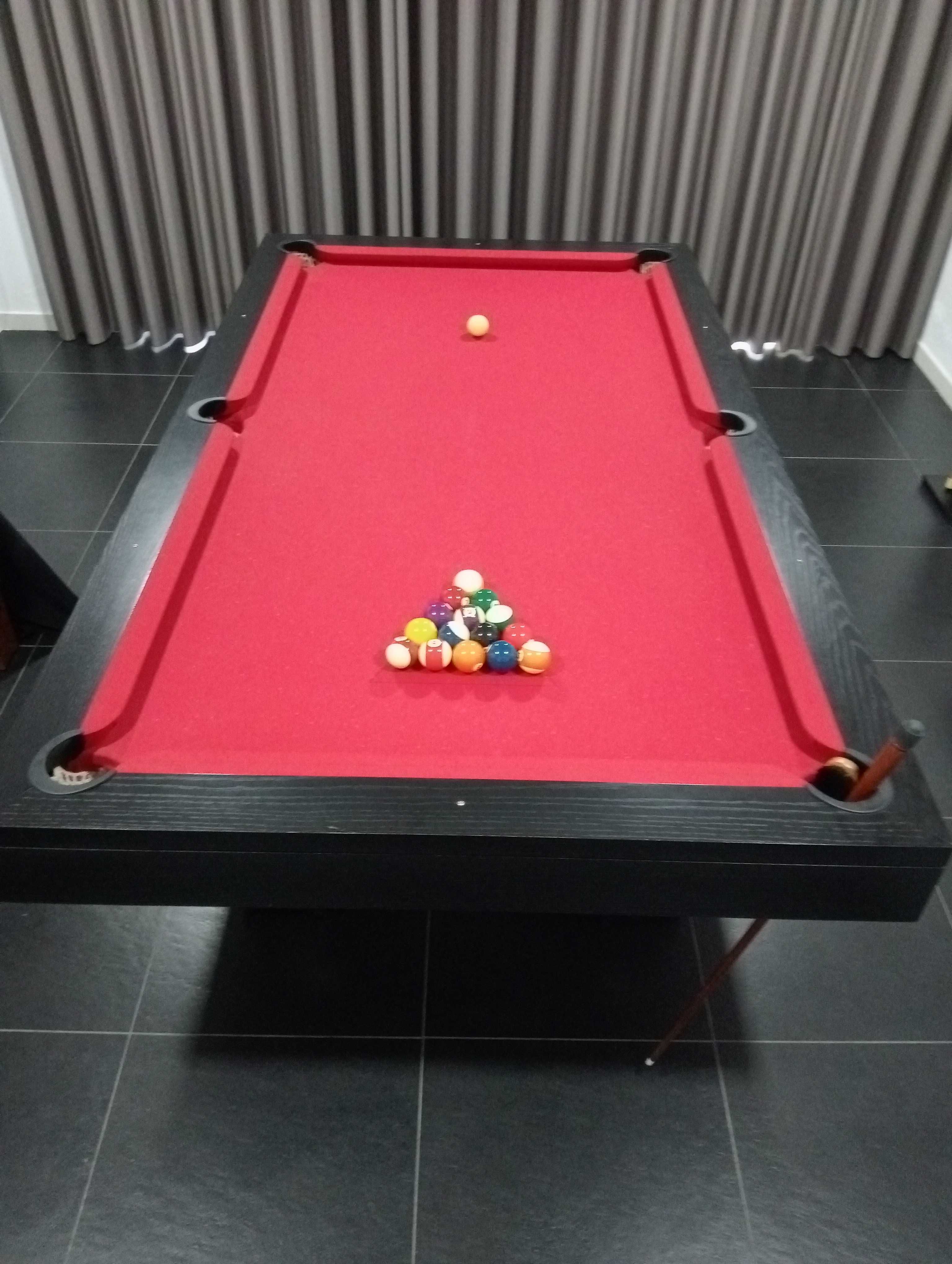 Mesa de Snooker em bom estado