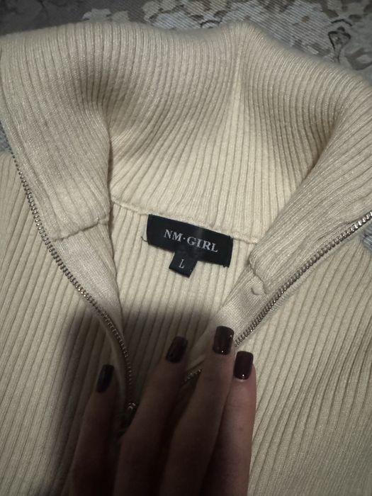 Костюм вʼязаний жіночий