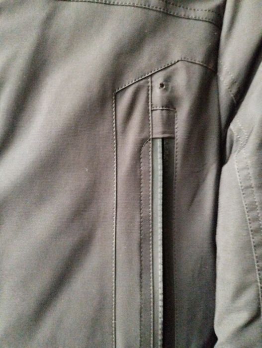 Чоловіча зимова куртка