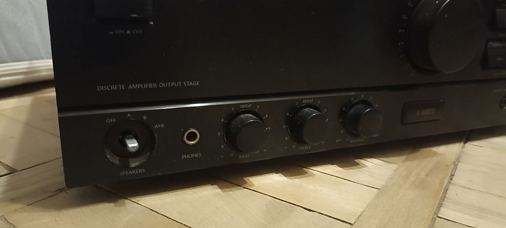 Стереопідсилювач Onkyo A-8000