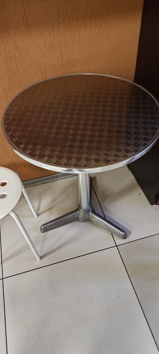 Барний коктейльний алюмінієвий стіл