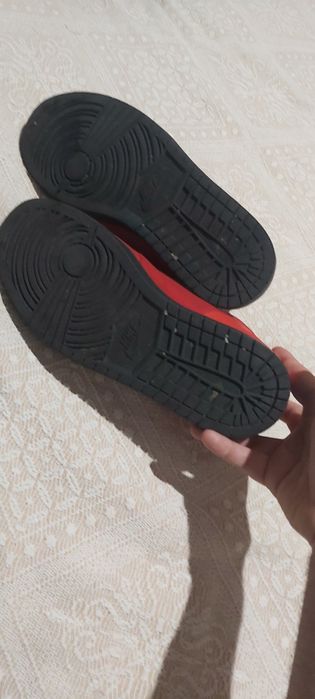 Air jordan vermelhas