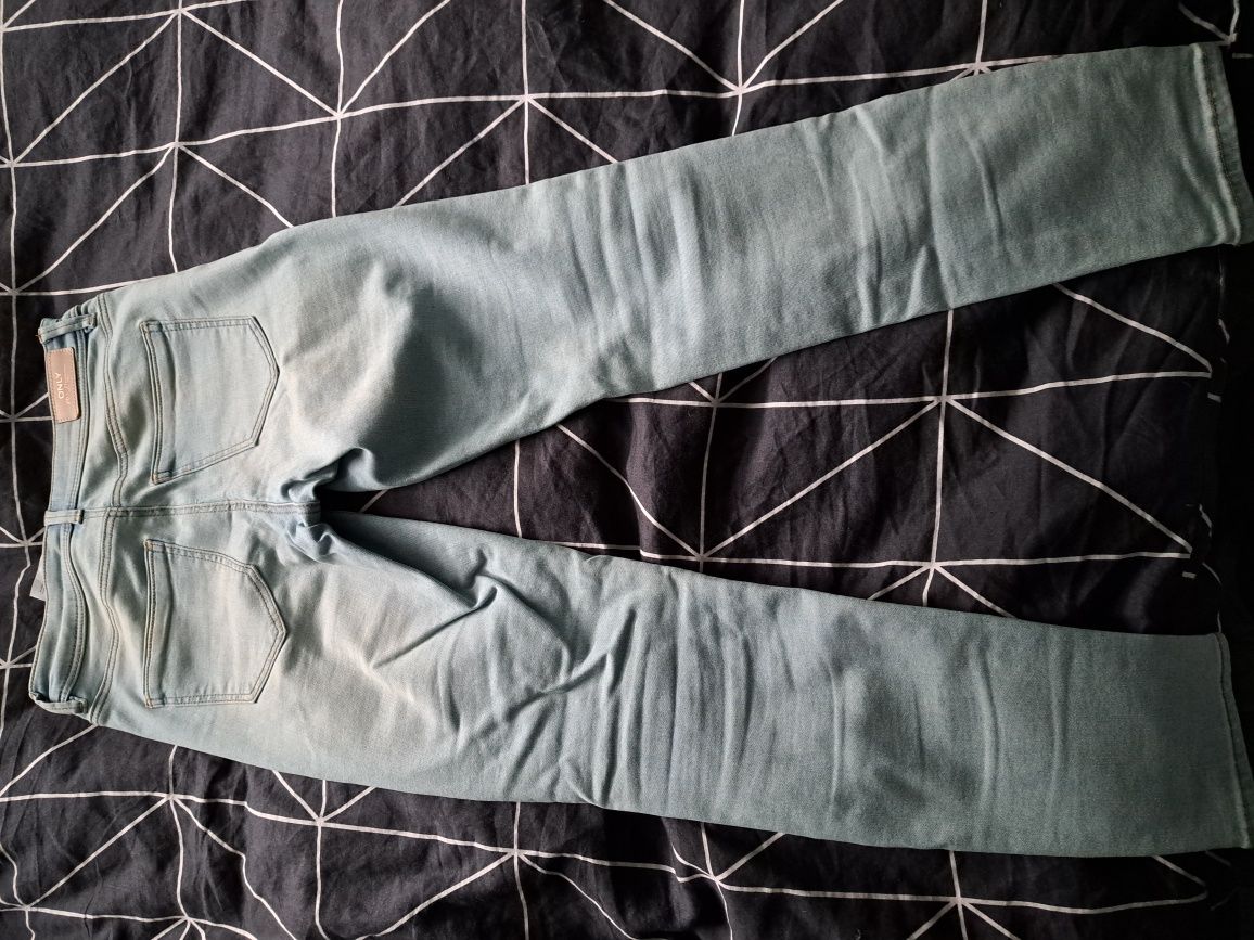 Spodnie jeansy ONLY XSx28 nowe