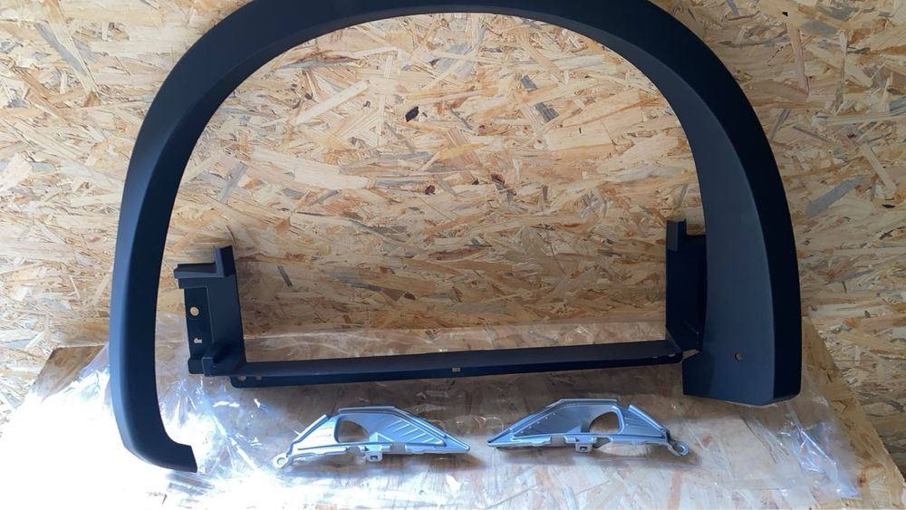 Бачок омивача OUTLANDER 4 накладка панелі аутлендер 2022 2023 2024