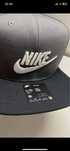 Vendo chapéu Nike
