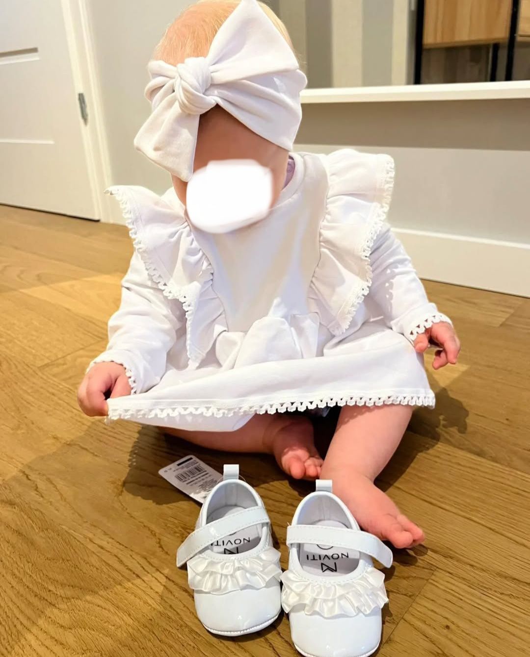 Biała sukienka 68 chrzest chrzciny handmade falbanki opaska na głowe