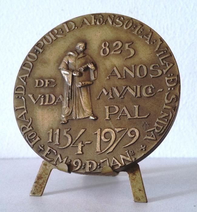 Medalha Comemorativa de 825 Anos de Vila Municipal - Vila de Sintra