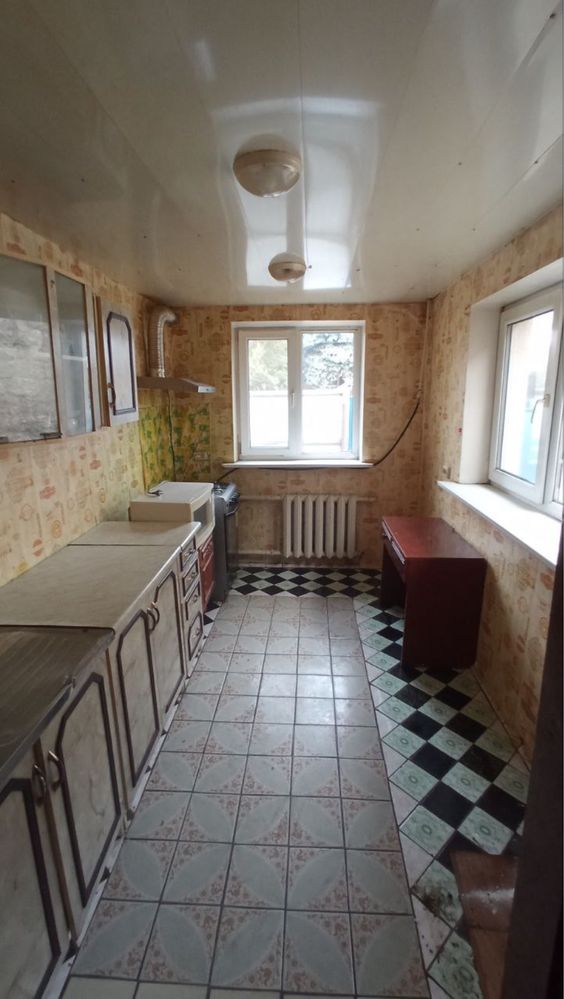 Продам будинок в місті Лозова