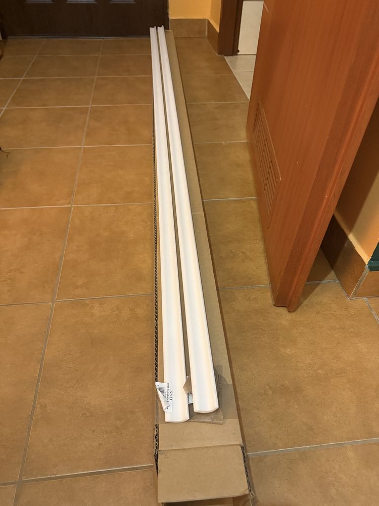 Listwa sufitowa 2 szt nowe