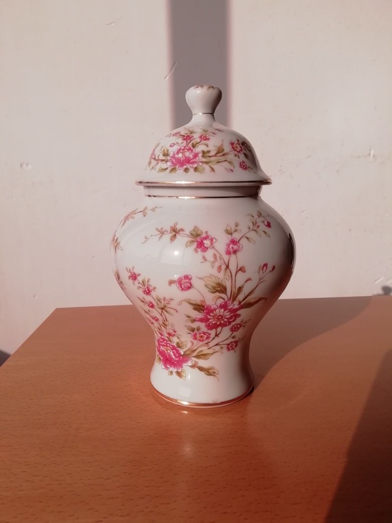 Pote floral em Porcelana "Aveiro".