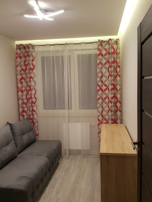 Pokój w doskonałej lokalizacji (ul Dobrego Pasterza), wszystkie opłaty