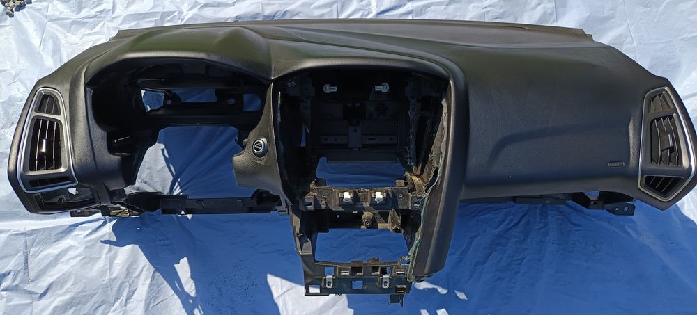 Deska rozdzielcza Ford Focus mk3