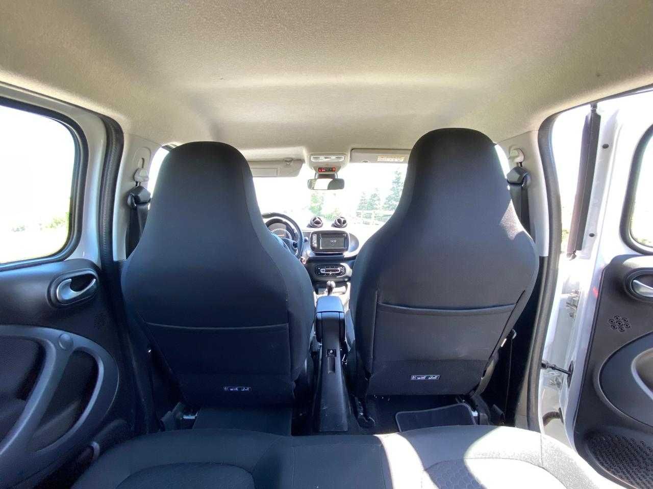 Електромобіль Smart EQ Forfour 2020 року