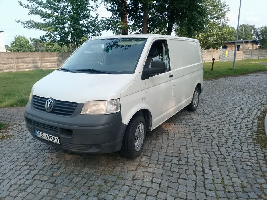 VW Transporter T5!  2.5 TDI ! Zadbany !