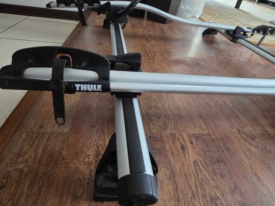 Bagażnik rowerowy na dach Thule ProRide 598 + belki Thule WingBar Edge