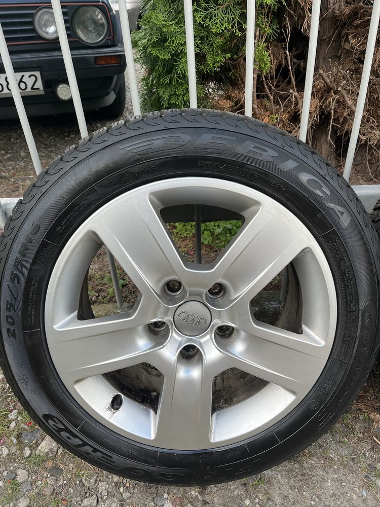 **Koła zimowe**Felgi 5x112 + opony 205/55 R16 Debica