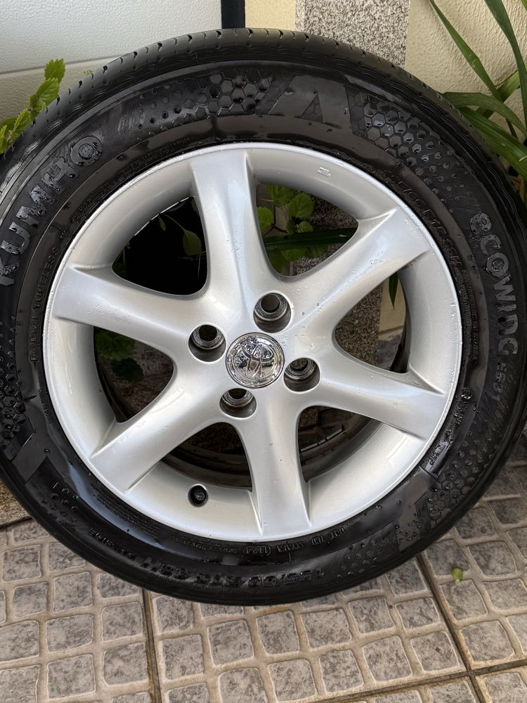 4 jantes especiais toyota