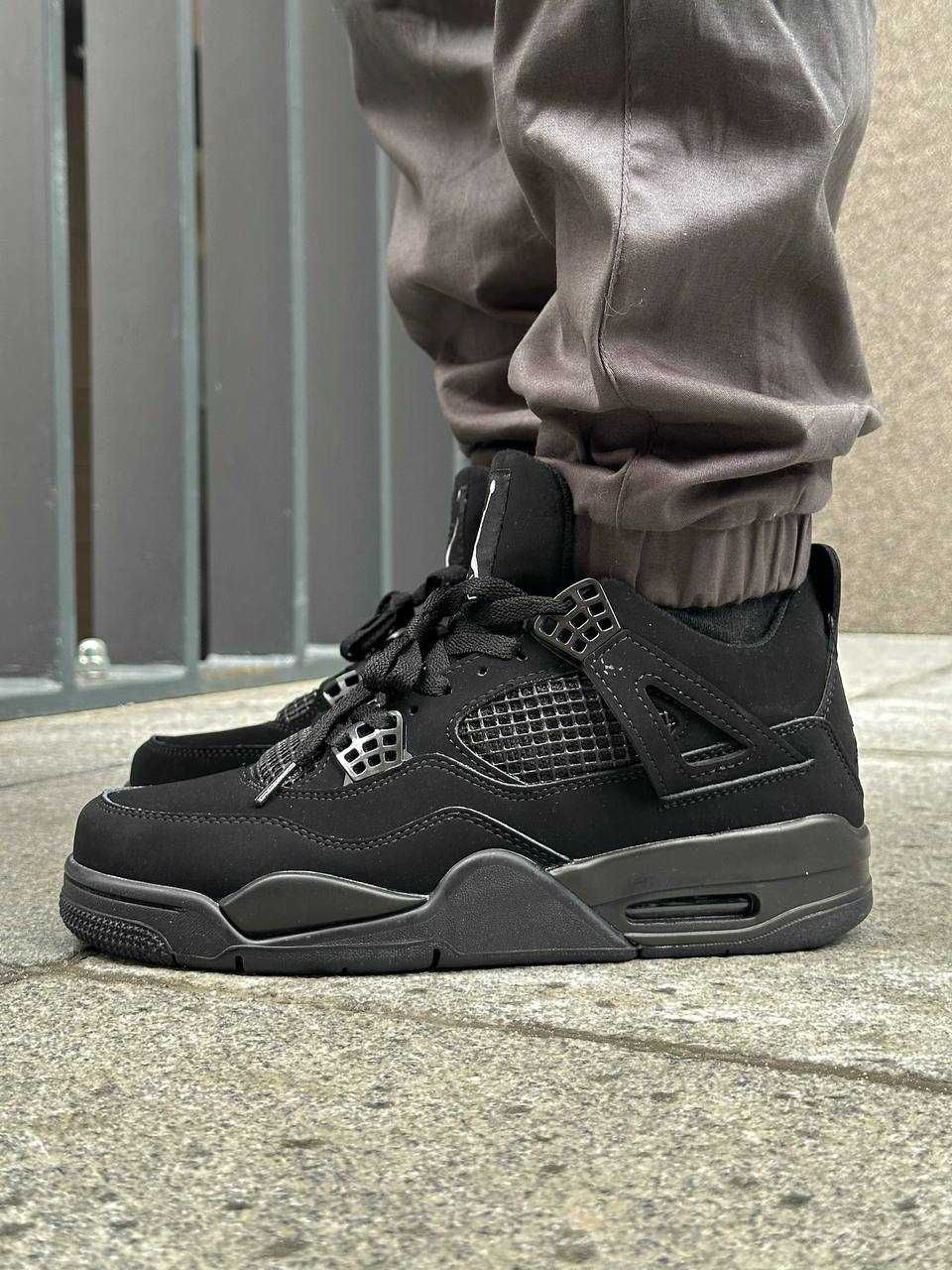 кросівки чоловічі весна-літо Nike Air Jordan 4 Retro Black