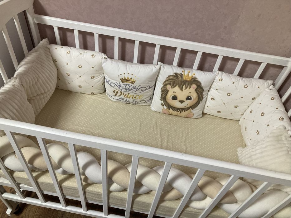 Кроватка детская