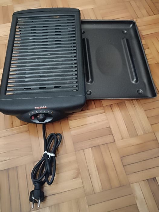 Grelhador eléctrico em bom estado