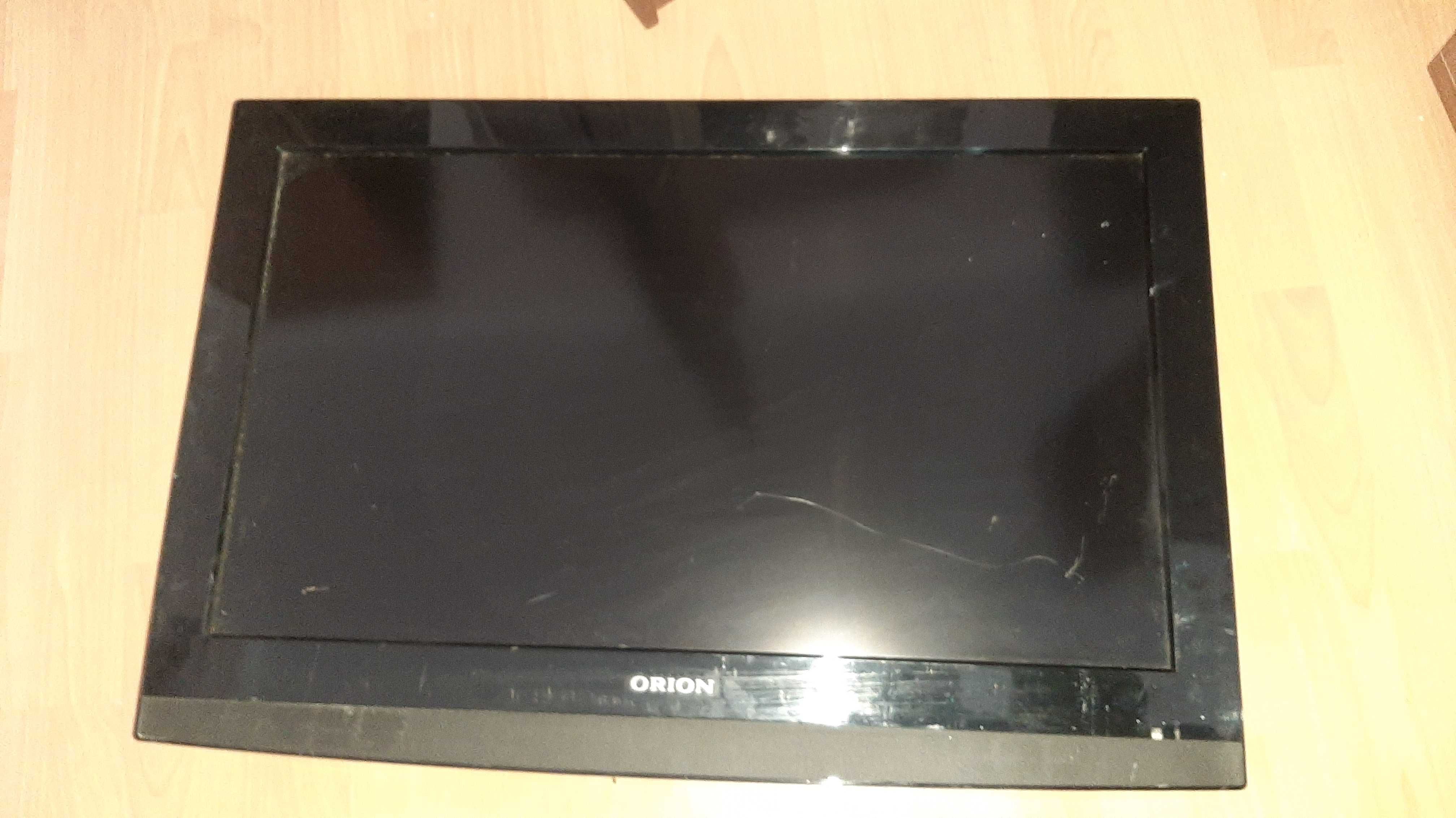 Telewizor LCD Orion TV32FX100D uszkodzony ekran