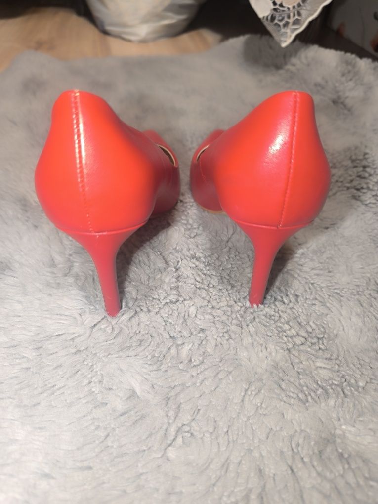 Nowe szpilki primark