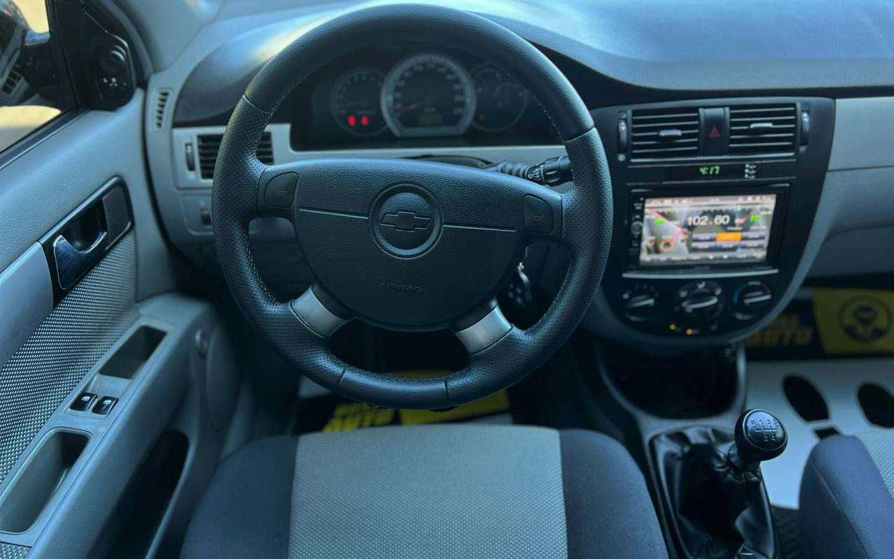 Chevrolet Lacetti 2012