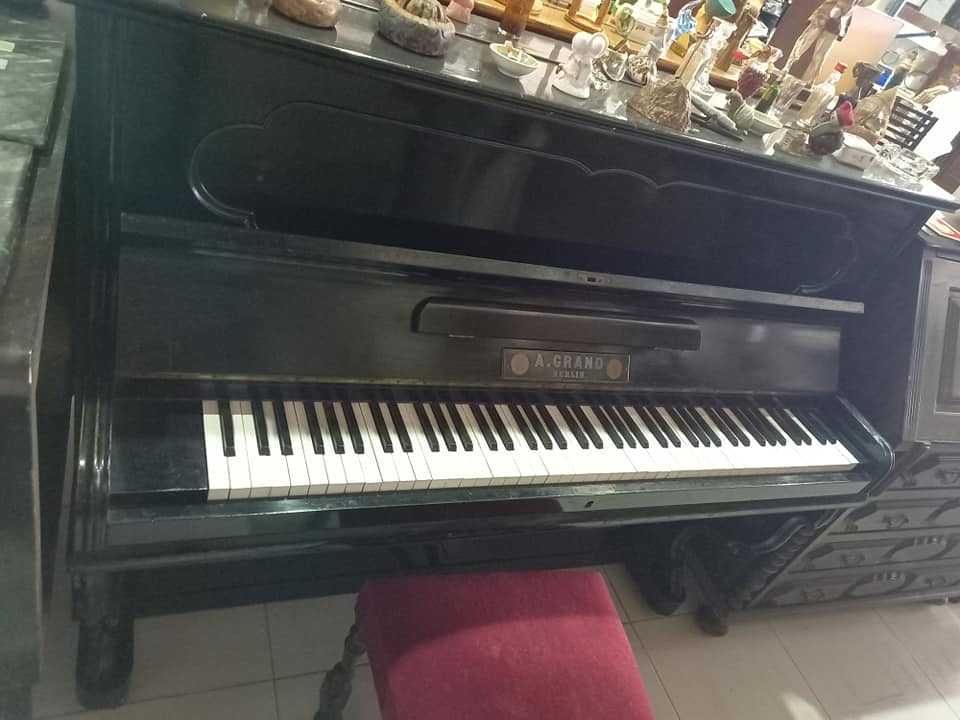 Piano de Madeira