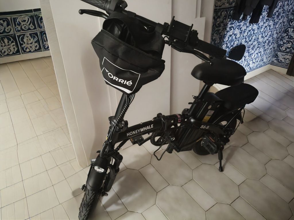 Bicicleta elétrica dobrável Honey Whale S6 250w