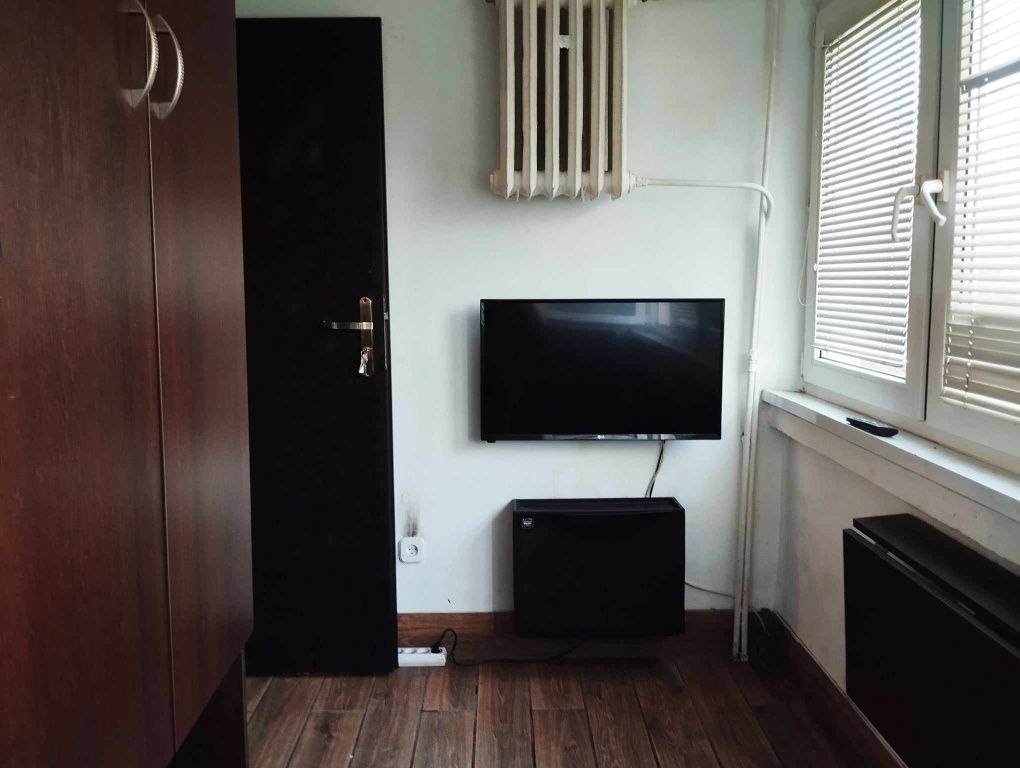 [ul. Aleksandrowska 12] Teofilów - Pokoj 1os+32"LCD TV+WiFi+Kablowka