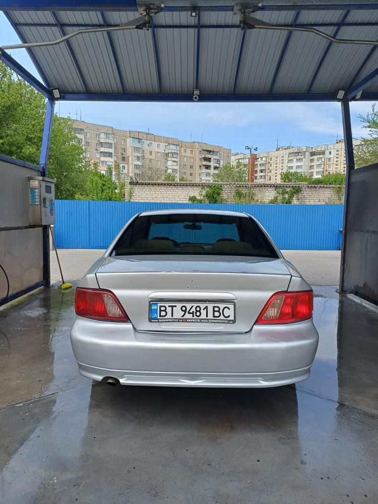 Mitsubishi Galant
