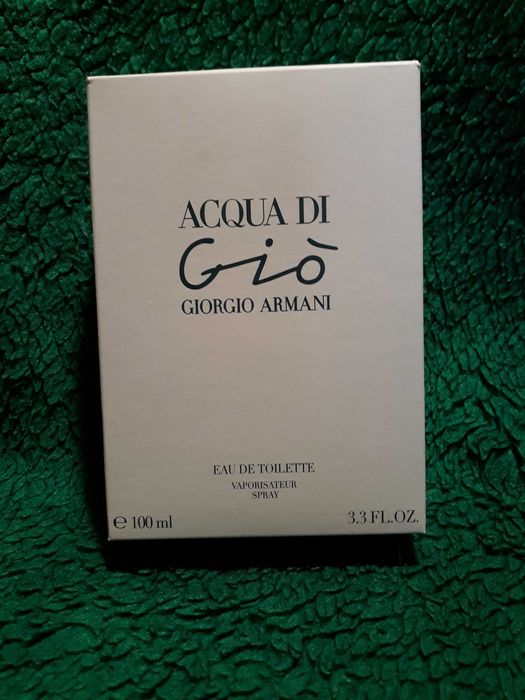 Nowa "Acqua di Gio" EdT 100 ml dla kobiet + wachlarz Armani gratis!