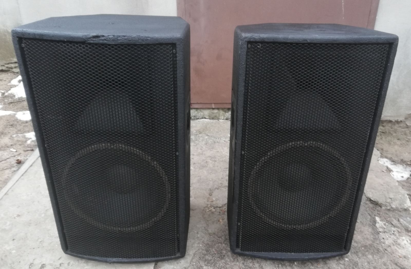 Peecker sound 12x500wat  колонки активні rcf JBL fbt mag dynacord